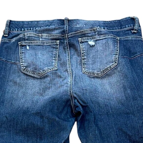 Torrid Bombshell Skinny High Rise Destructed Denim Jeans Size 16R - Picture 4 of 8